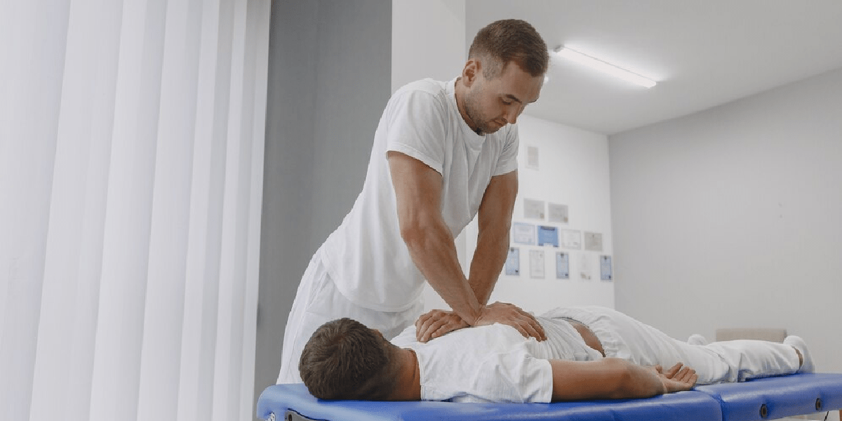 Top chiropractor services in Pakistan