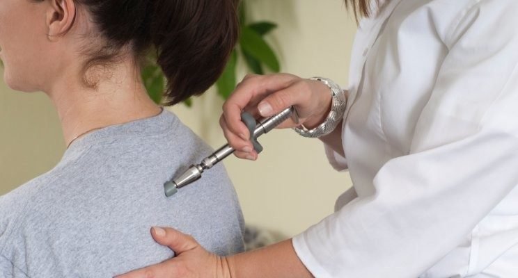 Activator method chiropractic technique
